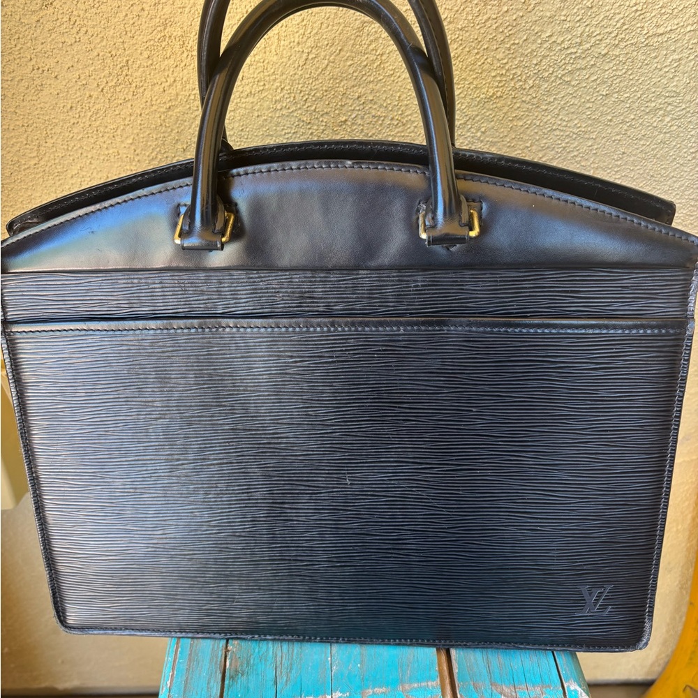 Louis Vuitton Riviera Vanity Epi Black tote